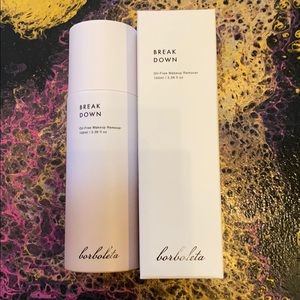 Borboleta “BREAK DOWN OIL FREE MAKEUP REMOVER”